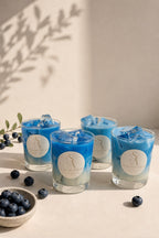 Blueberry Iced Latte – נר אוכמניות בעבודת יד, מבט נוסף